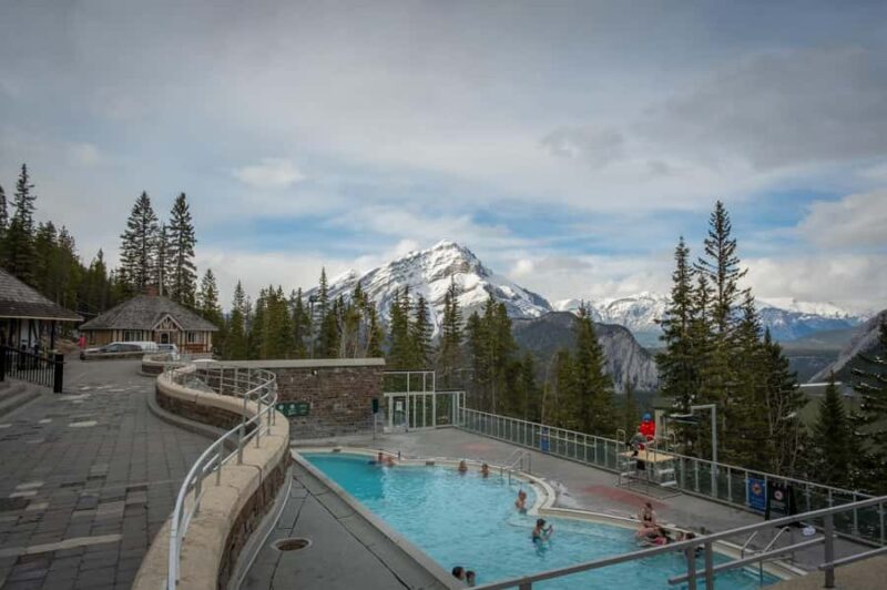 Calgary: Banff Gondola, Hot Spring, Bow Fall and Top 3 Lakes - Ascending Sulphur Mountain with the Banff Gondola