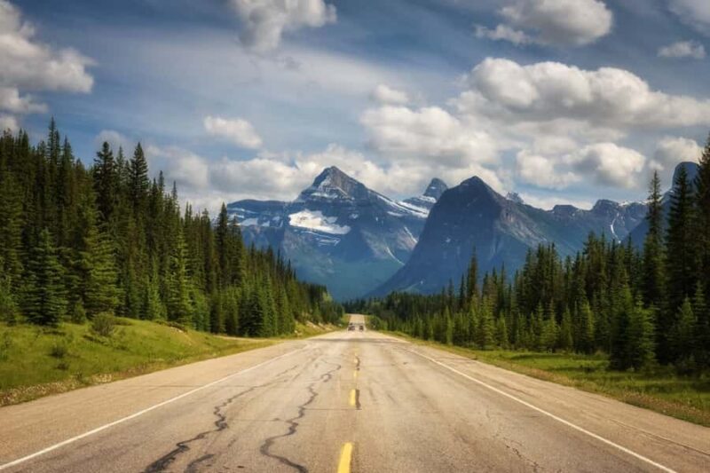 Calgary: Banff, Lake Louise & Canmore SUV Tour - Calgary to the Rockies: A Scenic and Comfortable Journey