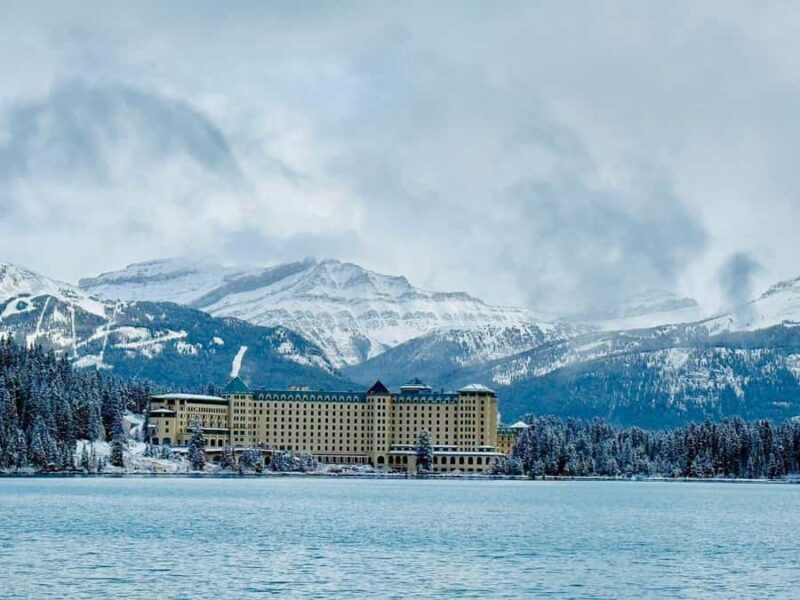 Calgary, Banff: Lake louise , Moraine ,Emerald Lake day Tour - Key Points