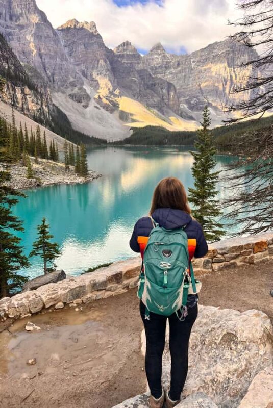 Calgary, Banff: Lake louise , Moraine ,Emerald Lake day Tour - Logistics: Pickup Points and Timing