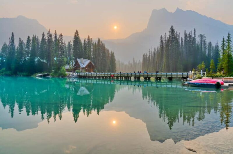 Calgary/Canmore/Banff Lake Louise Emerald Lake Marble Canyon - In-Depth View of Banff Town and Free Time