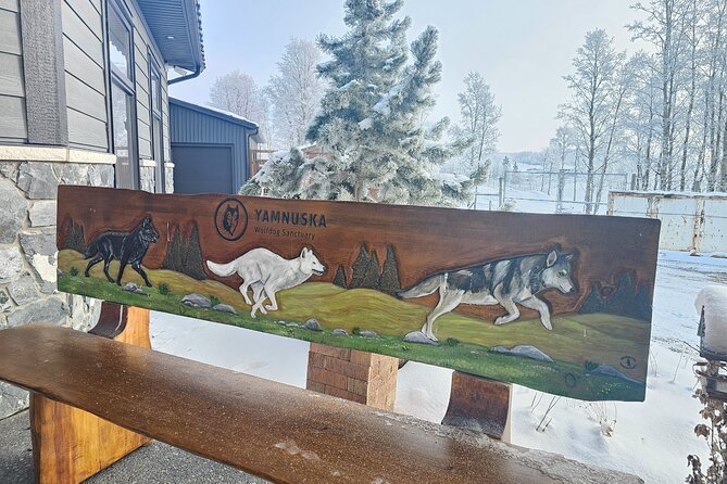 Calgary City Tour and Yamnuska Wolfdog Sanctuary Private Tour - Iconic Views from Calgary Tower with Optional Admission