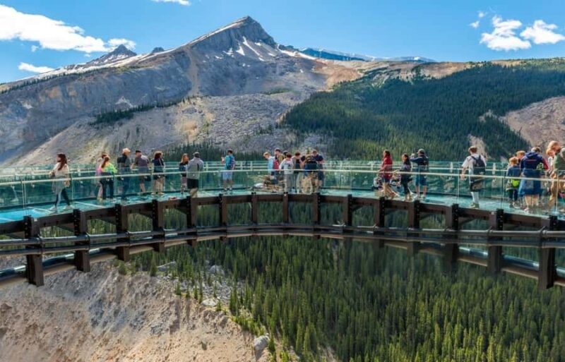 Calgary: Columbia Icefield & Skywalk, Peyto, Bow & Glaciers - Visit Saskatchewan River Crossing for a Rest Break