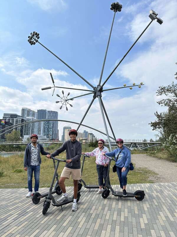 Calgary: E-Scooter City Highlights Tour - The Guide’s Role and Personalities