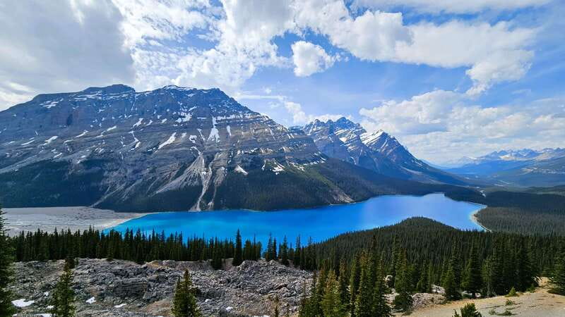 Calgary: Glaciers, Mountains, Lakes, Canmore and Banff Tour - Considerations and Limitations