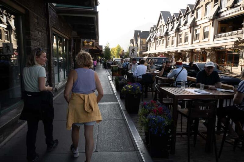 Calgary: Iconic 1a Hwy, Banff, Lake Louise, Canmore Day Trip - Exploring Banff and the Banff Springs Hotel