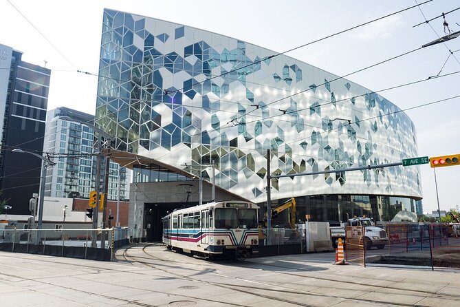 Calgary Self Guided Audio Experience - Navigating the +15 Skywalk Network