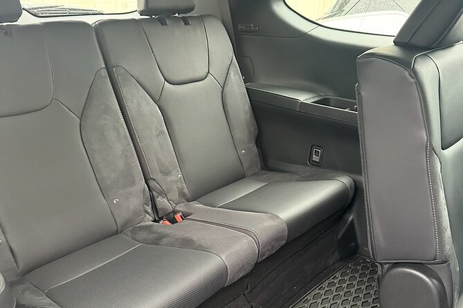 Calgary to Banff, Canmore, Lake Louise, Luxury Lexus TX - Key Points