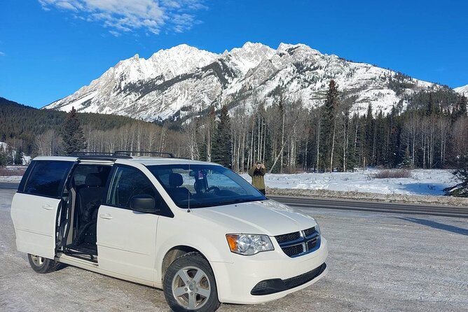 Calgary to Banff/Canmore PRIVATE Shuttle - Discover the Comfort and Convenience of the Calgary to Banff/Canmore PRIVATE Shuttle
