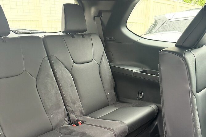 Calgary to Medicine Hat Private Luxury Lexus Tx Transfer - Comparing This Transfer to Other Tours in Calgary