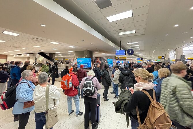 Calgary YYC Airport to Banff |Canmore| KananaskisPrivate Shuttle - The Value of a Hassle-Free, Private Transfer