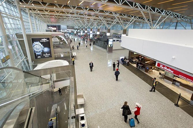 Calgary YYC Airport to Downtown Calgary Hotels - Cost-Effective Solution for Downtown Calgary Arrivals