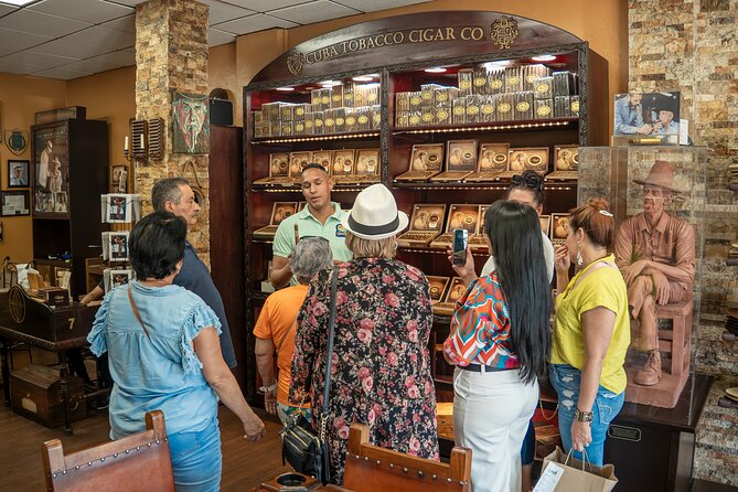 Calle Ocho Walking and food Tour: Cigars, coffee and Live Salsa - Authentic Cigar Factory Experience at Little Havana