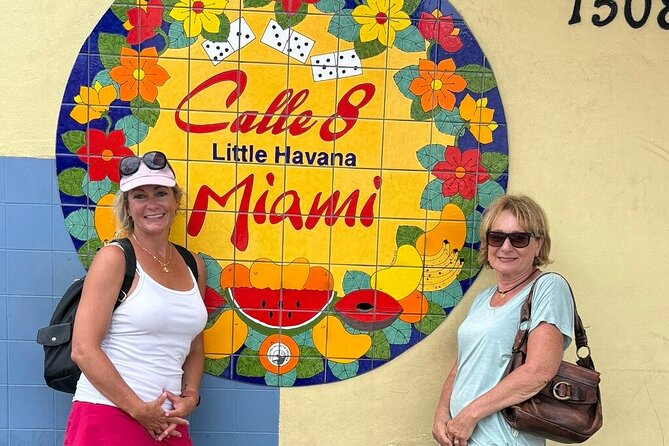 Calle Ocho Walking and food Tour: Cigars, coffee and Live Salsa - The Heart of Little Havana: Domino Park
