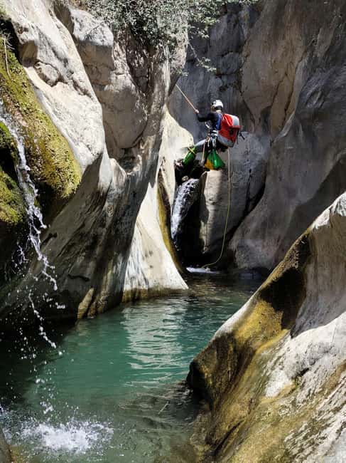 Callosa d'Ensarria: Estret de les Penyes Canyoning Tour - Starting Point in Callosa dEnsarria: Large Open Area for Vehicles