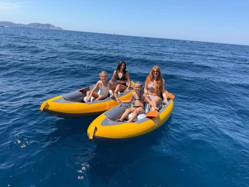 Calvi/Lumio : Kayak rental for 1 hour - Discover the Coastal Beauty of Corsica with a 1-Hour Kayak Rental