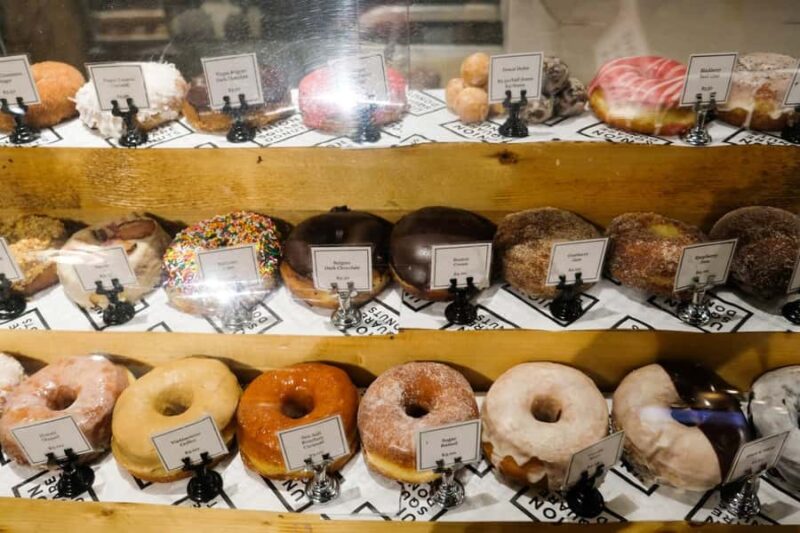 Cambridge: Discover Harvard Squares Most Delicious Donuts - Starting Point at the Charles Hotel in Harvard Square