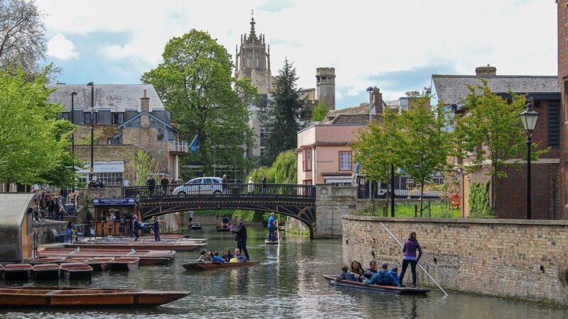 Cambridge: University Walking Tour - Stories of Cambridge’s Famous Alumni and Movements