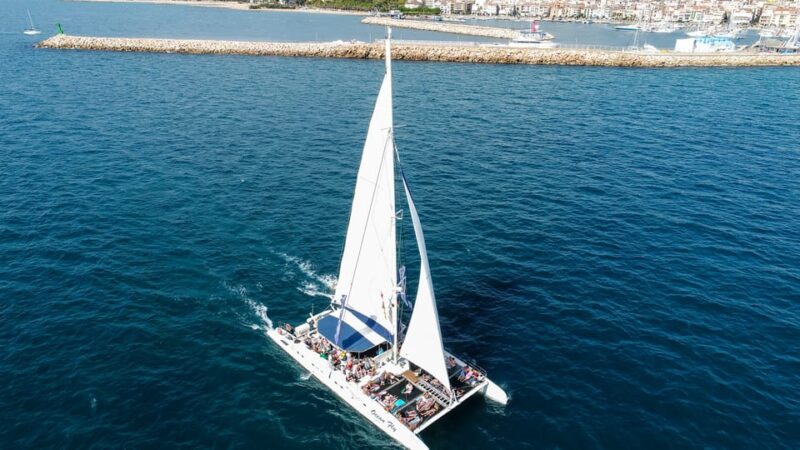 Cambrils: Costa Daurada Sail Catamaran Cruise - Drinks on Board: Unlimited Soft Drinks and Alcohol