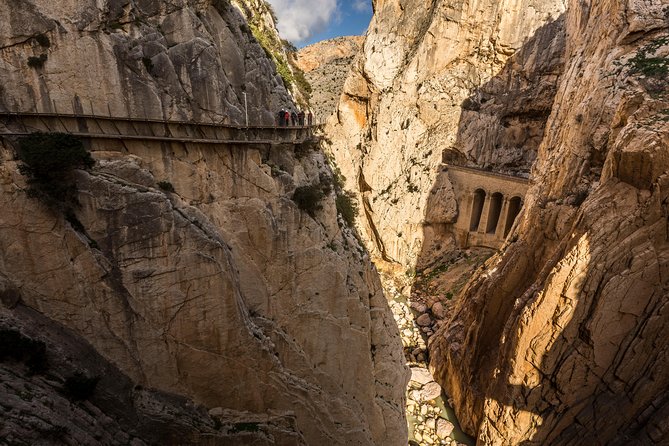 Caminito del Rey and Ardales Guided Tour from Costa del Sol - The Role of the Guide During the Walk