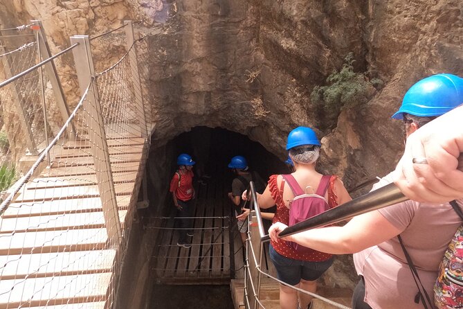 Caminito del Rey Day Trip from Costa del Sol - Notable Features of the Walk: Tunnels, Bridges, and Views