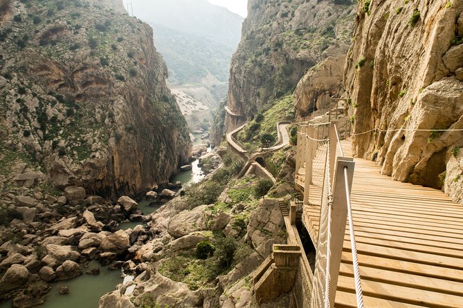 Caminito del Rey Small Group Tour from Malaga with Picnic - Safety and Crowd Levels