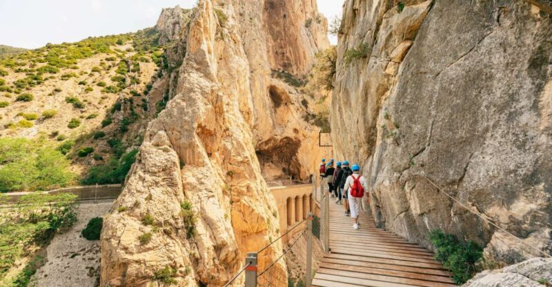 Caminito del Rey: Tickets, Guided Tour, Shuttle & Water - Key Points