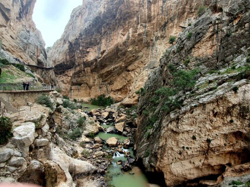 Caminito del Rey: Tour with Official Guide and Drink - Starting Point: North Access at Restaurante El Kiosko