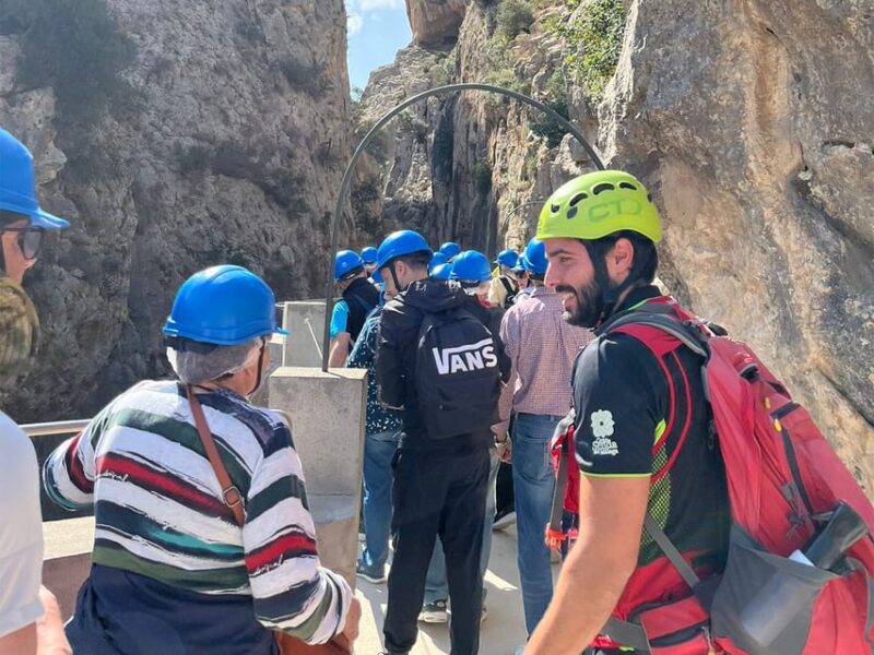 Caminito del Rey: Tour with Official Guide and Drink - Learning About the Engineering Marvel and History