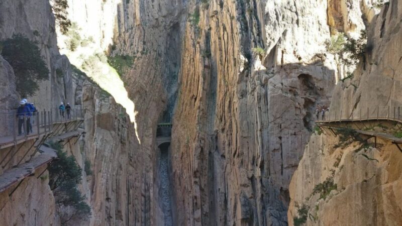 Caminito del Rey: Trekking Tour with Hiking Guide - Key Points