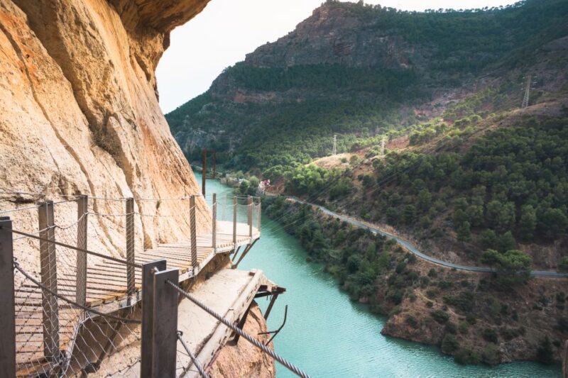Caminito del Rey: Trekking Tour with Hiking Guide - Quality and Value Based on Reviews
