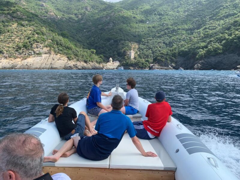 Camogli: Boat Tour on the trail of the Tonnarella - Visiting Porto Pidocchio and San Fruttuoso