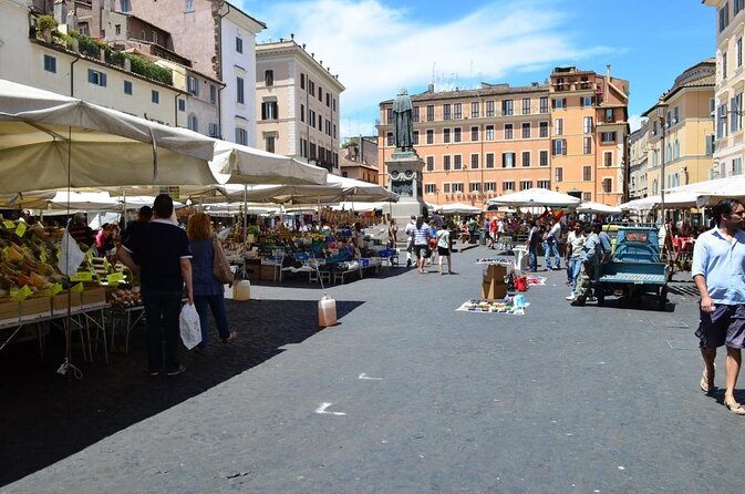 Campo dè Fiori Market and Trevi Fountain Food and Wine Tour in Rome - Discover Rome’s Culinary and Landmarks on a Food and Wine Tour