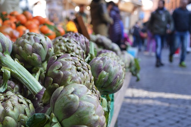 Campo dei Fiori Market and Trevi Fountain District Food & Wine Tour in Rome - Key Points