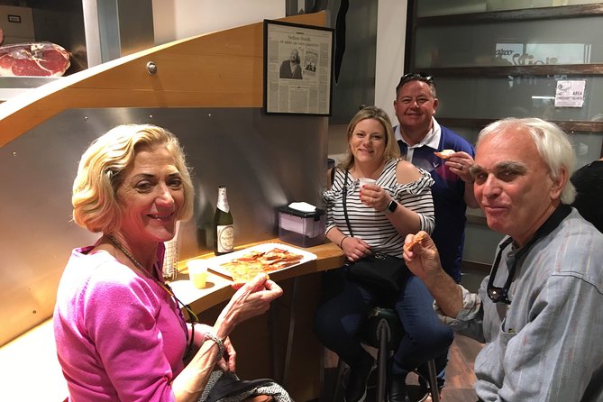 Campo dei Fiori Market and Trevi Fountain District Food & Wine Tour in Rome - Sampling Italian Food and Drinks at Historic Restaurants and Markets