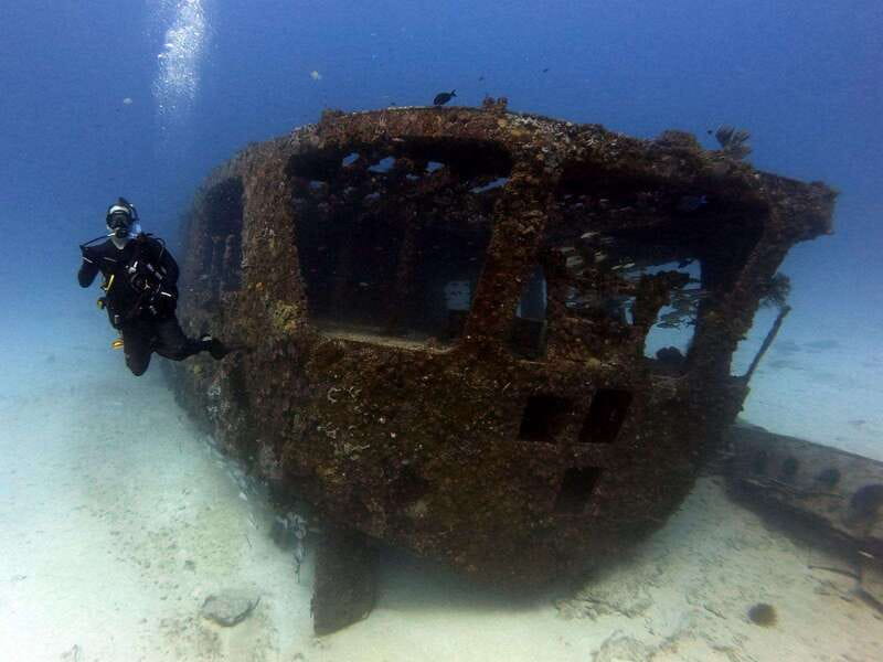 Cancun 2 Dives Shipwreck C55 or C58 & Reef -Certified Divers - Key Points