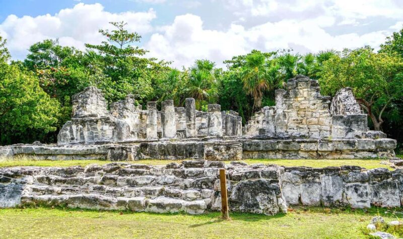 Cancun: access to Chichen Itza, Ek Balam, a cenote, and lunch - Explore Mayan Archaeological Sites and Sacred Cenotes for $94