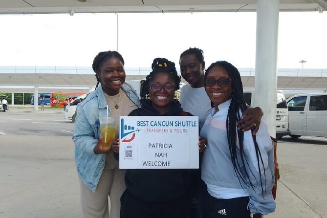 Cancun Airport Private Transfers to Cancun 15 Miles - Vehicle Options and Comfort Features