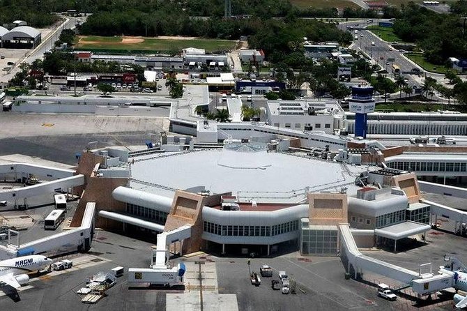 Cancun Airport Taxi Service - Ease of Booking and Payment Process