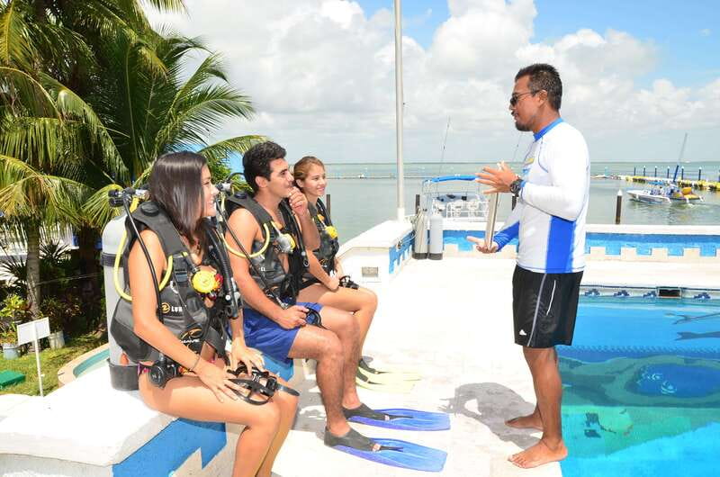 Cancun: Aquaworld Scuba Diving School - Key Points