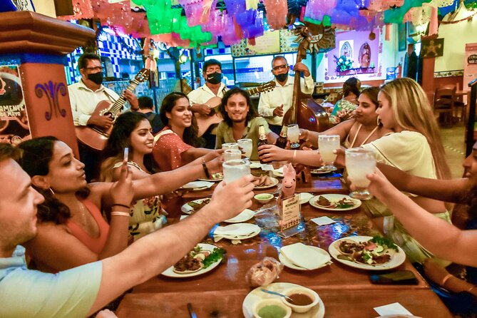 Cancun Authentic Taco Tour - Logistics and Group Size