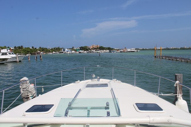 Cancun Bay Private 2-Hour on a Luxury Yacht - No Snorkeling or Isla Mujeres: Focus on Relaxation