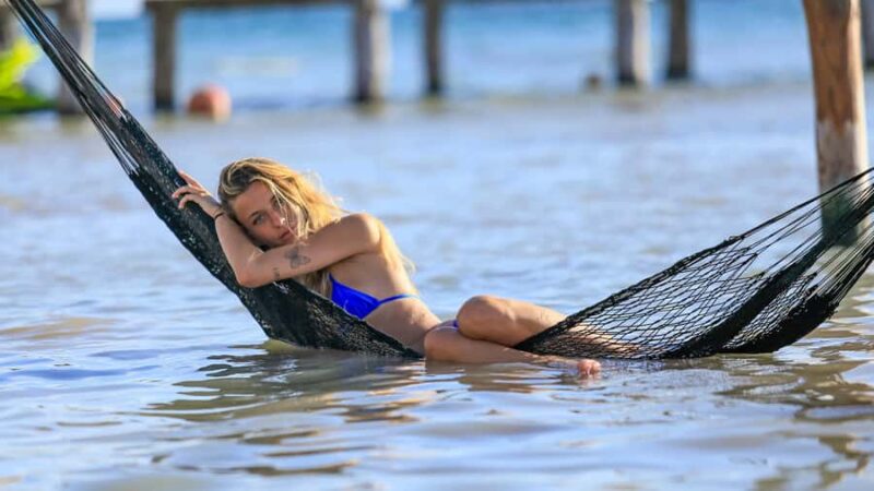 Cancún: Catamaran Tour to Isla Mujeres with Open Bar & Lunch - What the Tour Includes and Excludes