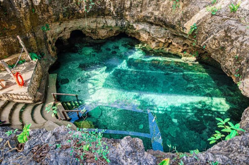 Cancun: Cenotes El Retoño entrance with transport, food, and guided tour. - Who Will Enjoy This Tour Most?