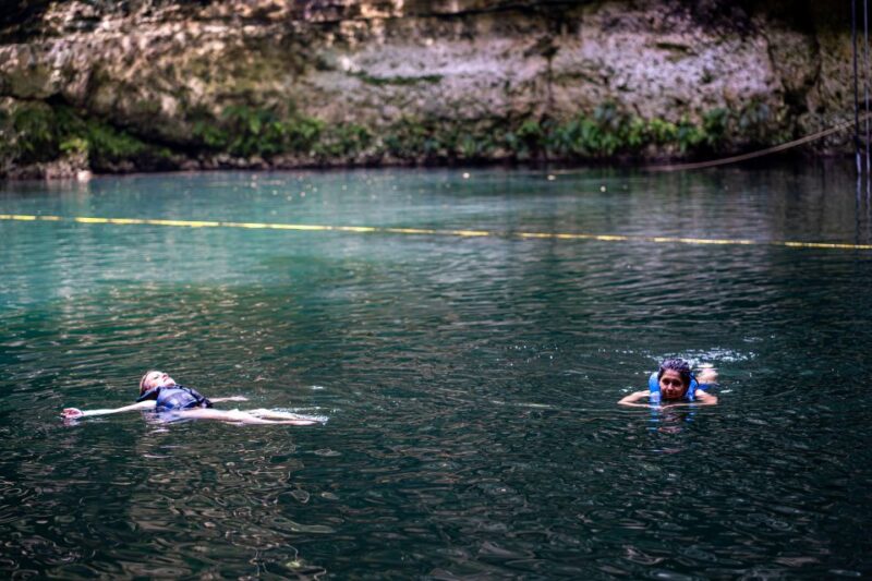 Cancun: Chichen Itza Early Access & Isla Mujeres Catamaran - The Journey on the Catamaran to Isla Mujeres