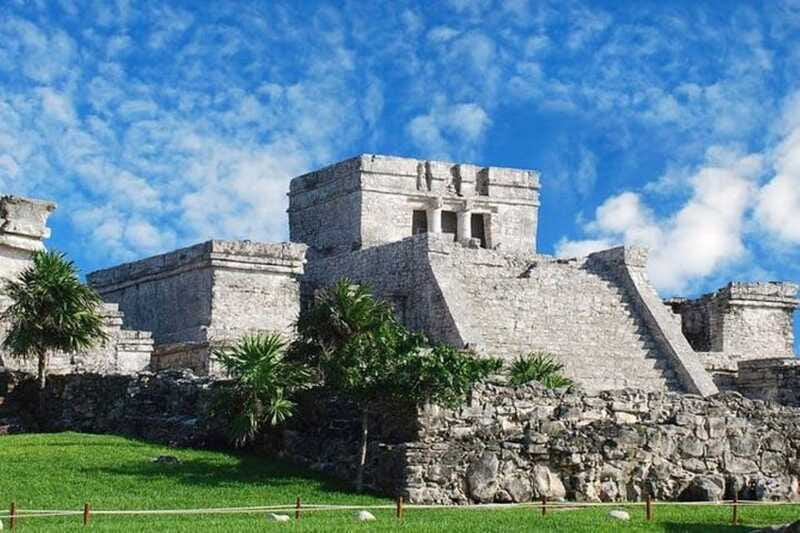 Cancun: Coba and Tulum Ruins Private Tour - Enjoying a Delicious Buffet Lunch