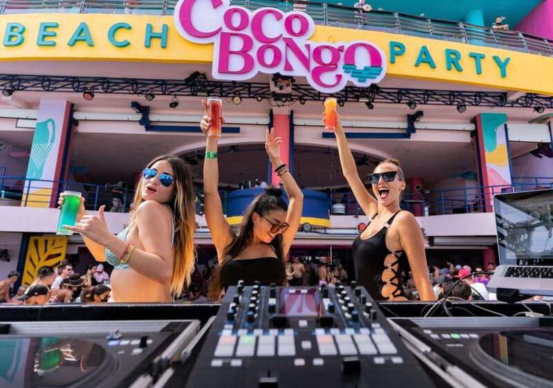 Cancún: Coco Bongo Beach Party Experience - Entrance to a Top Cancun Beach Party with Cocktails and Snacks