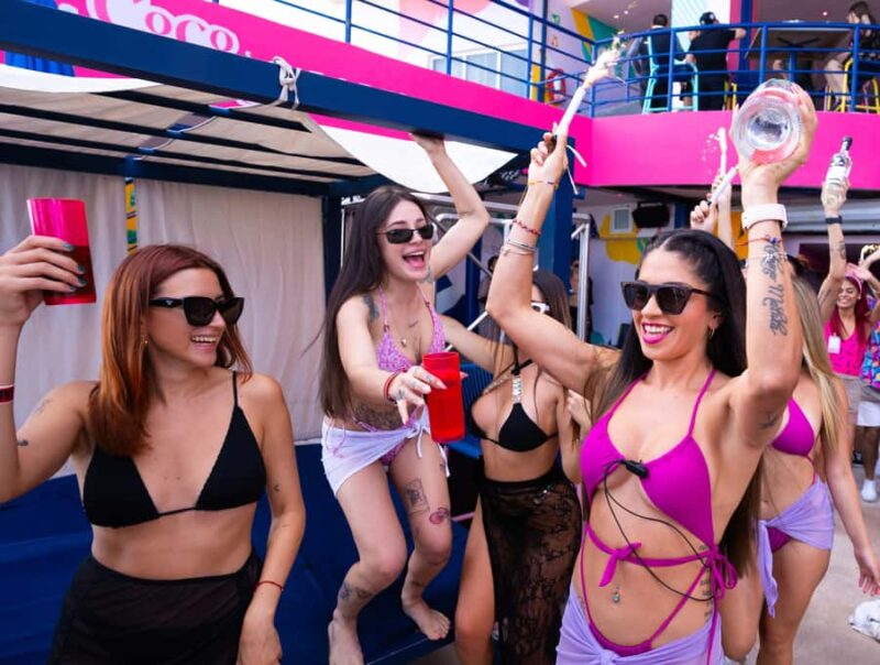 Cancun: Coco Bongo Spring Break Beach Party with Open Bar - The Fun Contests and Prize Opportunities