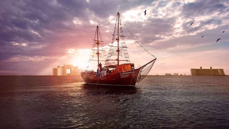 Cancun: Columbus The Romantic Dinner Cruise - Key Points