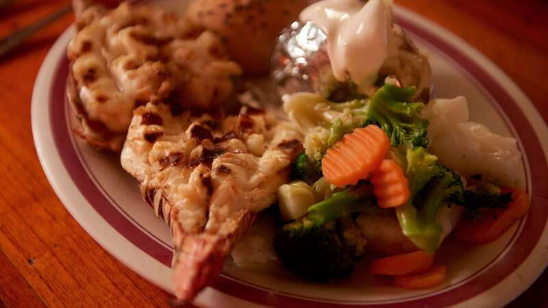 Cancun: Columbus The Romantic Dinner Cruise - Gourmet Three-Course Dinner with Multiple Menus